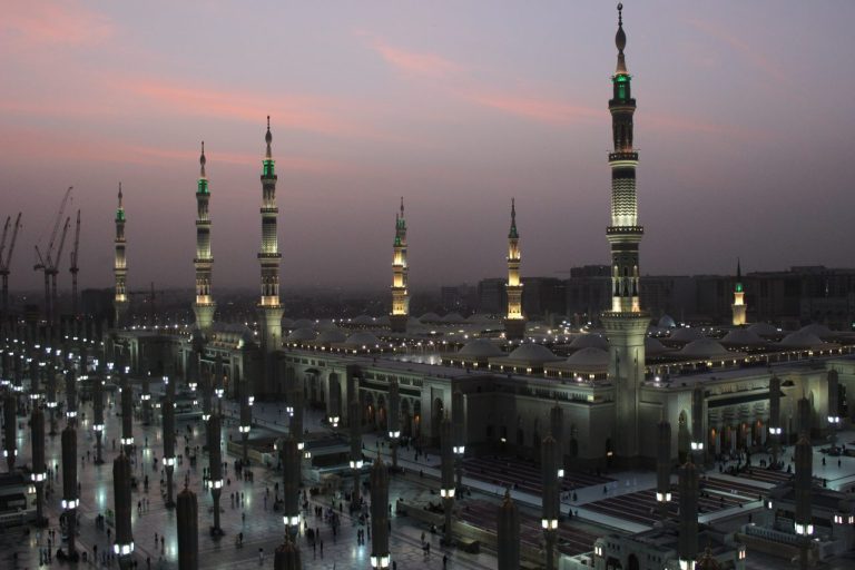 the-prophet-s-mosque-in-al-madinah